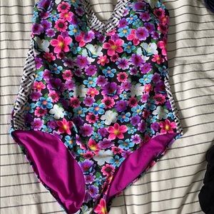 Jessica Simpson One Piece Swimsuit